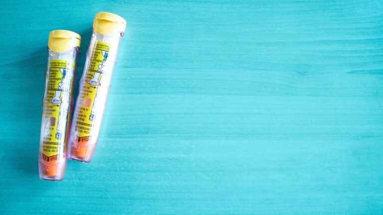 epipen for allergy reaction