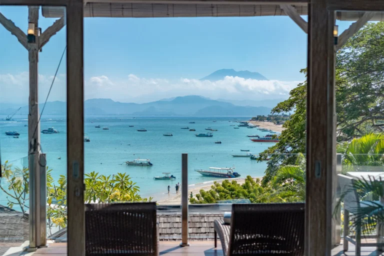 Beachfront view at lembongan Island Beach Villas