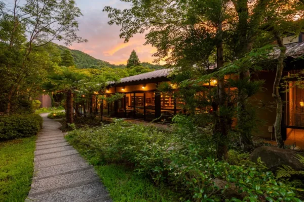 luxury wellnes resort in japan